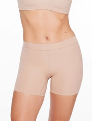 ComfortStretch Smoothing Anti-Chafe Shorts
