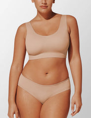 24/7® Classic Smoothing Scoop Wireless Bra